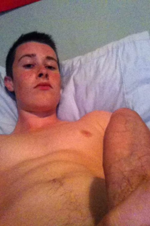 teen boys leaked snap pics